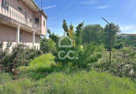 Villa with Great Potential and Countryside and City Views