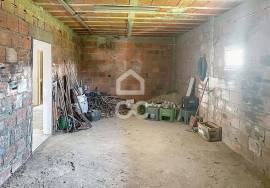 Villa with Great Potential and Countryside and City Views