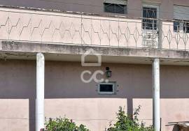 Villa with Great Potential and Countryside and City Views