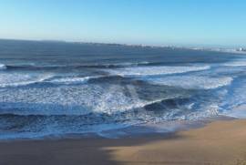 Apartamento T2 a Poucos Passos da Praia da Consolação