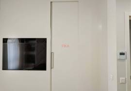 T3 Premium with Box Garage