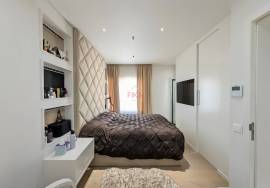 T3 Premium with Box Garage