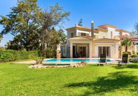 Three-bedroom villa with pool at Pestana Gramacho Golf Resort, Carvoeiro – Algarve