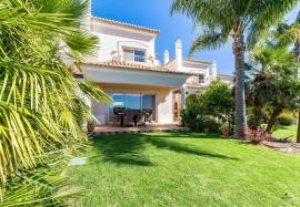 Fractional ownership of a 2-bedroom duplex townhouse, period 'C', at Vale da Pinta Golf Resort - Algarve