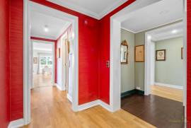 Lush historic residence with swimming pool, gym, sauna and parking in Estoril