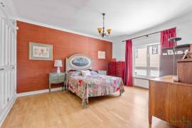 Lush historic residence with swimming pool, gym, sauna and parking in Estoril