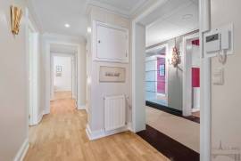 Lush historic residence with swimming pool, gym, sauna and parking in Estoril
