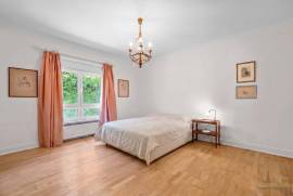 Lush historic residence with swimming pool, gym, sauna and parking in Estoril