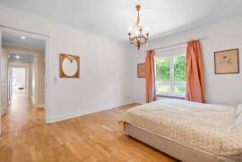 Lush historic residence with swimming pool, gym, sauna and parking in Estoril