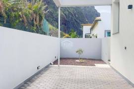 A Refined Coastal Sanctuary in Calheta, Madeira