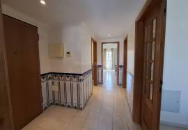 YEAR FOR RENT - ALBUFEIRA - 2 BEDROOMS - PENTHOUSE