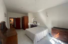 Charming Algarve Countryside Property with Large Plot, in Agostos, Santa Bárbara de Nexe, Faro