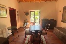 Charming Algarve Countryside Property with Large Plot, in Agostos, Santa Bárbara de Nexe, Faro