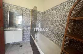 Charming Algarve Countryside Property with Large Plot, in Agostos, Santa Bárbara de Nexe, Faro