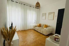 T2 with High Terrace Seixalinho