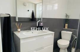 T2 with High Terrace Seixalinho