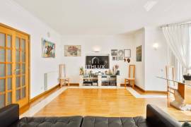 House 3 Bedrooms - Campolide, Calçada dos Mestres