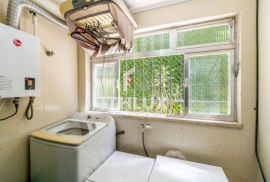 Wonderful Renovated Garden Apartment, 90m², For Sale, 2 Bedrooms, 1 Suite, 1 Parking Space, Rio Branco, POA/RS