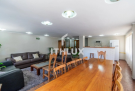 Wonderful Renovated Garden Apartment, 90m², For Sale, 2 Bedrooms, 1 Suite, 1 Parking Space, Rio Branco, POA/RS