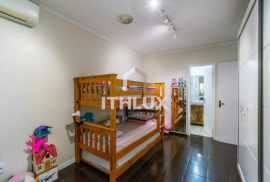 Wonderful Renovated Garden Apartment, 90m², For Sale, 2 Bedrooms, 1 Suite, 1 Parking Space, Rio Branco, POA/RS