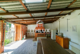 Wonderful Renovated Garden Apartment, 90m², For Sale, 2 Bedrooms, 1 Suite, 1 Parking Space, Rio Branco, POA/RS