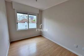 Excellent semi-furnished penthouse apartment, 74.46m², for sale, 2 bedrooms, 1 suite, 1 parking space, Petrópolis, POA/RS