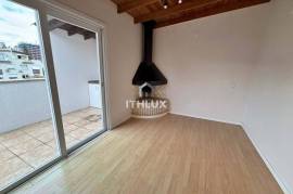 Excellent semi-furnished penthouse apartment, 74.46m², for sale, 2 bedrooms, 1 suite, 1 parking space, Petrópolis, POA/RS
