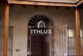 Duplex with private terrace of 33 m² in the center of Seville – Macarena area