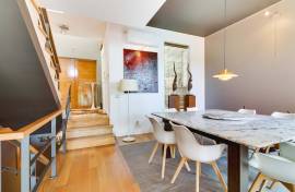 4 Bedroom Terraced House in Charneca, Cascais – Comfort, Sea and Mountain Views