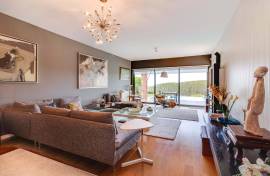 4 Bedroom Terraced House in Charneca, Cascais – Comfort, Sea and Mountain Views