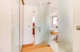 4 Bedroom Terraced House in Charneca, Cascais – Comfort, Sea and Mountain Views