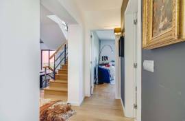 4 Bedroom Terraced House in Charneca, Cascais – Comfort, Sea and Mountain Views