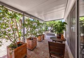 Detached, Charming,  traditional 4  bedroom country house with pool . Near São Brás de Alportel