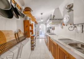 Detached, Charming,  traditional 4  bedroom country house with pool . Near São Brás de Alportel
