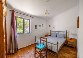 Detached, Charming,  traditional 4  bedroom country house with pool . Near São Brás de Alportel