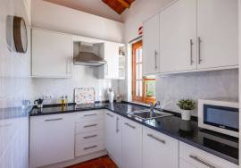Detached split level 5 bedroom farmhouse with large pool, workshop & 7,920 m² plot in quiet country location, Olhão
