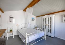 Detached split level 5 bedroom farmhouse with large pool, workshop & 7,920 m² plot in quiet country location, Olhão