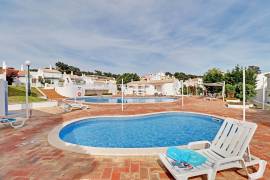 Single-story house with 1 bedroom and shared pool, Vilamoura