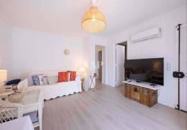 Single-story house with 1 bedroom and shared pool, Vilamoura
