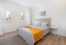 4 Bedroom Villa with Private Pool in Vilamoura – Modern Design and Spacious Areas
