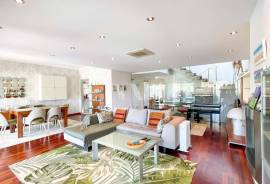4 Bedroom Villa with Private Pool, Elevator and Luxury Basement in Vilamoura