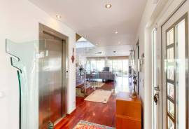 4 Bedroom Villa with Private Pool, Elevator and Luxury Basement in Vilamoura