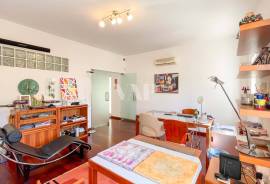 4 Bedroom Villa with Private Pool, Elevator and Luxury Basement in Vilamoura