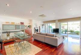 4 Bedroom Villa with Private Pool, Elevator and Luxury Basement in Vilamoura
