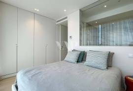4-Bedroom Penthouse with Private Rooftop and Sea View at Lakes 24, Vilamoura
