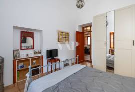 Single-Storey 3+1 Bedroom Villa with Pool and Rustic Charm in Salir