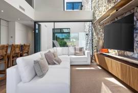 2-Bedroom Villa with Private Pool in Luxury Condominium in Central Vilamoura – Vilamoura Parque