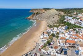 2-Bed Apartment with Terraces, Pool & Parking in Burgau