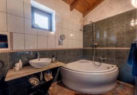 Pre 1951 Off-Grid Estate with 15 Hectares in the Algarve Countryside