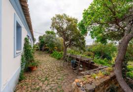 Pre 1951 Off-Grid Estate with 15 Hectares in the Algarve Countryside